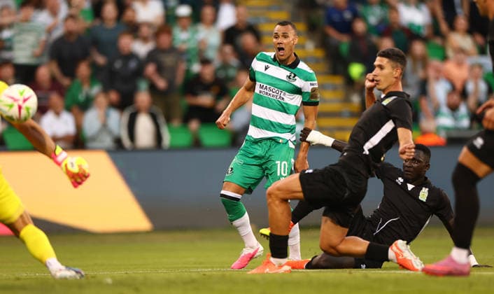 UEFA Champions League First Qualifying Round Second Leg, Tallaght Stadium, Dublin 14 7 2026 Shamrock Rovers vs Floriana Rover™s Graham Burke scores his sides fourth goal Graham Burke scores his sides fourth goal 14 7 2026  Copyright: xx JFD13055
