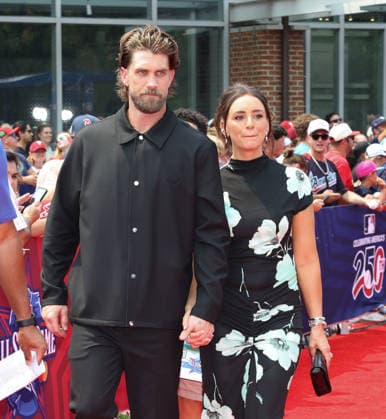 Bryce Harper 3 of the Philadelphia Phillies arrives on the red carpet at the 2026 MLB, Baseball Herren, USA All Star Red Carpet Show in Philadelphia, Pennsylvania, on Tuesday, July 14, 2026.  PHI202607142020 LAURENCExKESTERSON