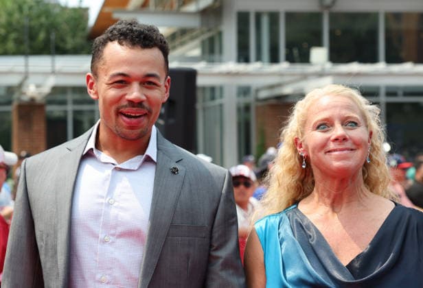 Willson Contreras 40 of the Boston Red Sox arrives on the red carpet at the 2026 MLB, Baseball Herren, USA All Star Red Carpet Show in Philadelphia, Pennsylvania, on Tuesday, July 14, 2026.  PHI202607142080 LAURENCExKESTERSON