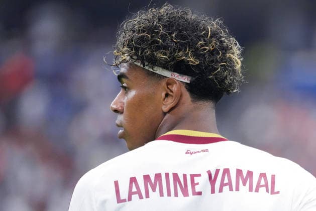 Lamine Yamal of Spain looks on during a FIFA Men’s World Cup 2026 semi-final football match between France and Spain at Dallas Stadium, in Arlington on July 14th 2026 (Photo by Alexandra Fechete SPP)  Copyright: xAlexandraxFechete SPPx Sportspressphoto_SPR190740