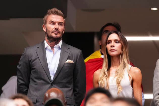 France v Spain: Semi Final - FIFA World Cup, WM, Weltmeisterschaft, Fussball 2026 David Beckham and Victoria Beckham look on during the FIFA World Cup 2026 Semi Final match between France and Spain at Dallas Stadium on July 14, 2026 in Arlington, Texas. Arlington TX United States  Copyright: xJosexBretonx originalFilename:bretonhernandez-francevs260714_npswn.jpg