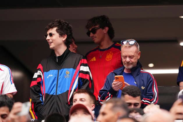 July 14, 2026, Arlington, Texas, United States: Timothee Chalamet is seen during the FIFA World Cup, WM, Weltmeisterschaft, Fussball 2026 Semi Final match between France and Spain at Dallas Stadium on July 14, 2026 in Arlington, Texas. France V Spain: Semi Final - FIFA World Cup 2026  - ZUMAa181 20260714_zaa_a181_151 Copyright: xJosexBretonx