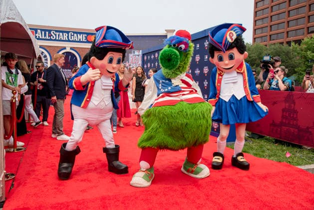 July 14, 2026, Philadelphia, Pennsylvania, United States: Team Mascots on the All Star Red Carpet show presented by Mastercard at the Independence Mall in Philadelphia Pa Philadelphia United States - ZUMArf1_ 20260714_zaf_rf1_040 Copyright: xRickyxFitchettx