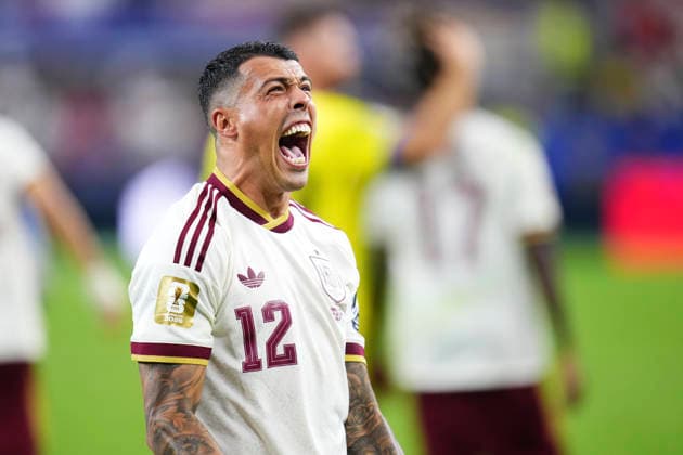 July 14, 2026, Arlington, Texas, USA: PEDRO PORRO of Spain celebrates the victory during the FIFA World Cup, WM, Weltmeisterschaft, Fussball 2026 Semi Final match between France and Spain at Dallas Stadium in Arlington. Spain won the match 2-0. Arlington USA - ZUMAa181 20260714_zaa_a181_150 Copyright: xJosexBretonx