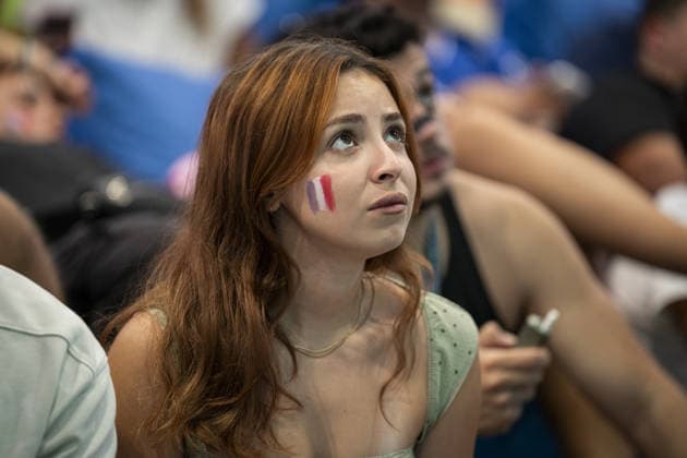 Hundreds watch France-Spain semifinal in Beirut BEIRUT, LEBANON - JULY 14: Hundreds of people gather in Beirut, Lebanon, to watch the semifinal match between the national football teams of France and Spain on a giant screen set up in the city, on July 14, 2026. Adri Salido Anadolu Beirut Lebanon. Editorial use only. Please get in touch for any other usage.  Copyright: x2026xAnadoluxAdrixSalidox