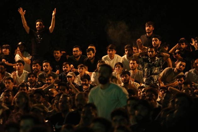 Hundreds watch France-Spain semifinal in Erbil ERBIL, IRAQ - JULY 14: Hundreds of people gather to watch the semifinal match between the national football teams of France and Spain on a giant screen set up in Erbil, Iraq on July 14, 2026. Ahsan Mohammed Ahmed Ahmed Anadolu Erbil Iraq. Editorial use only. Please get in touch for any other usage.  Copyright: x2026xAnadoluxAhsanxMohammedxAhmedxAhmedx