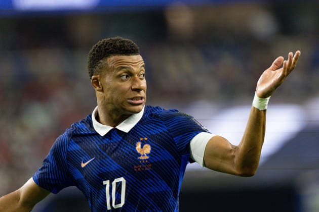 July 14, 2026, Arlington, Texas, USA: France forward KYLIAN MBAPPE (10) reacts during a 2026 FIFA World Cup, WM, Weltmeisterschaft, Fussball semifinal match between France and Spain at Dallas Stadium in Arlington, Texas. Spain defeated France, 2-0. World Cup 2026: Semifinal: Spain 2:0 France  - ZUMAh193 20260714_zsp_h193_043 Copyright: xDanielxMcGregor-Huyerx