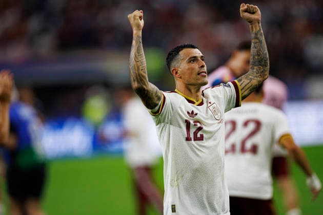 Pedro Porro seen during FIFA World Cup, WM, Weltmeisterschaft, Fussball 2026 semifinal game between national teams of France and Spain (Grzegorz Wajda Ball Raw Images) Arlington Dallas Stadium USA Copyright: xGrzegorzxWajdax grzegorzwajda_france_spain_26_4-26