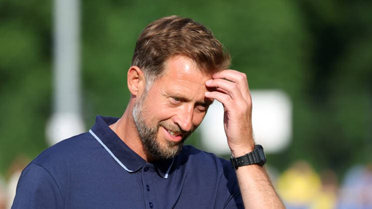 Eintracht BS vs TSV Havelse, Testspiel Wolfenbüttel, 14.07.2026, Fussball, Herren, Saiion 2026 27, Eintracht Braunschweig vs TSV Havelse, Testspiel, Cheftrainer Lars Kornetka (Eintracht Braunschweig) Niedersachsen Deutschland *** Eintracht BS vs. TSV Havelse, Friendly Match in Wolfenbüttel, July 14, 2026, Soccer, Men’s, 2026–27 Season, Eintracht Braunschweig vs. TSV Havelse, Friendly Match, Head Coach Lars Kornetka, Eintracht Braunschweig, Lower Saxony, Germany
