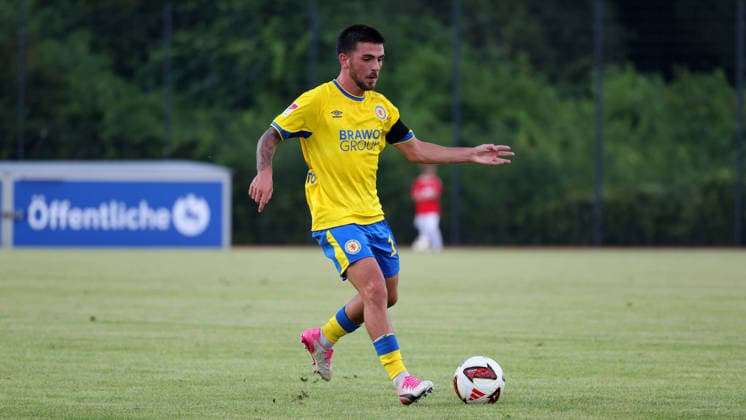 Eintracht BS vs TSV Havelse, Testspiel Wolfenbüttel, 14.07.2026, Fussball, Herren, Saiion 2026 27, Eintracht Braunschweig vs TSV Havelse, Testspiel, Samuele di Benedetto (Eintracht Braunschweig) Niedersachsen Deutschland *** Eintracht BS vs. TSV Havelse, Friendly Match in Wolfenbüttel, July 14, 2026, Soccer, Men’s, 2026–27 Season, Eintracht Braunschweig vs. TSV Havelse, Friendly Match, Samuele di Benedetto, Eintracht Braunschweig, Lower Saxony, Germany