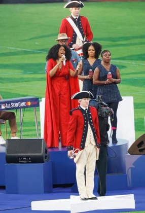 Jennifer Hudson performs before the start of the 2026 MLB, Baseball Herren, USA All-Star Game at Citizens Bank Park in Philadelphia, Pennsylvania, on Tuesday, July 14, 2026.  PHI20260714920 LAURENCExKESTERSON