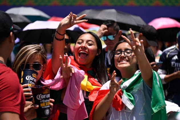 Spain V France FIFA Fan Festival - FIFA World Cup, WM, Weltmeisterschaft, Fussball 2026 Spain football fans support their national team, Nationalteam while watching the FIFA World Cup 2026 semifinals match between Spain and France on a giant screen at the FIFA World Cup Fan Festival on July 14, 2026 in Mexico City, Mexico. Spain defeated France 2-0 to advance to the final. (Photo by Carlos Tischler Eyepix Group) Copyright: xCarlosxTischler xEyepixxGroupx CT_14072026_192888