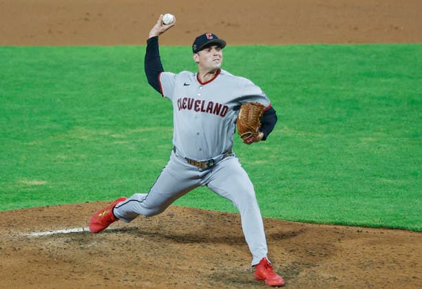 American League pitcher Cade Smith throws in the sixth inning against the National League in the 2026 MLB, Baseball Herren, USA All-Star Game at Citizens Bank Park in Philadelphia, Pennsylvania, on Tuesday, July 14, 2026.  PHI20260714944 LAURENCExKESTERSON