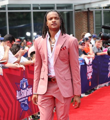 CJ Abrams 5 of the Washington Nationals arrives on the red carpet at the 2026 MLB, Baseball Herren, USA All Star Red Carpet Show in Philadelphia, Pennsylvania, on Tuesday, July 14, 2026.  PHI202607143040 LAURENCExKESTERSON
