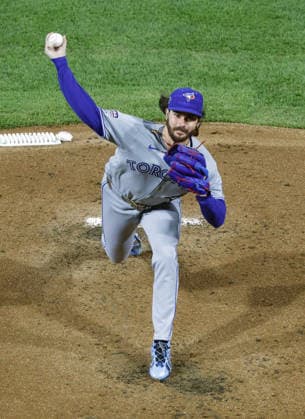 Baseball: MLB, Baseball Herren, USA All-Star Game The American League s Dylan Cease of the Toronto Blue Jays starts in the Major League Baseball All-Star Game against the National League at Citizens Bank Park in Philadelphia on July 14, 2026.  A14AA0005623154P