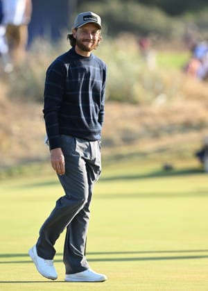 Tommy Fleetwood (ENG) smiles at the fans on the 1st Green 154th Open Golf Championships, Royal Birkdale, Southport, UK - 15 Jul 2026Southport Royal Birkdale United Kingdom  Copyright: xGreigxCowie Shutterstockx 16988291j