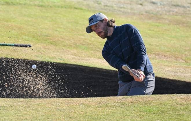Tommy Fleetwood (ENG) from a bunker on the first green 154th Open Golf Championships, Royal Birkdale, Southport, UK - 15 Jul 2026Southport Royal Birkdale United Kingdom  Copyright: xGreigxCowie Shutterstockx 16988291o