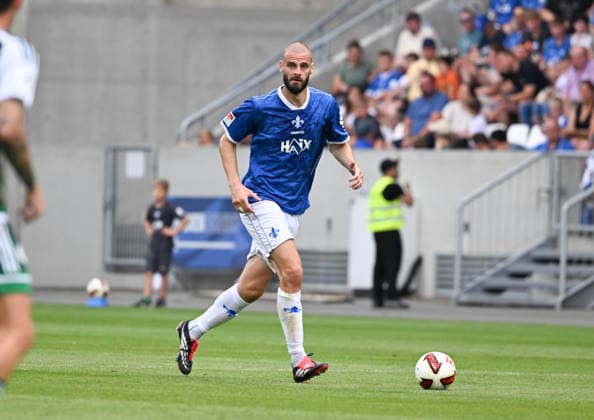 14.07.2026, xsltx, Fussball Testspiel, SV Darmstadt 98 - FC Homburg v.l. Aleksandar Vukotic (SV Darmstadt 98) (DFL DFB REGULATIONS PROHIBIT ANY USE OF PHOTOGRAPHS as IMAGE SEQUENCES and or QUASI-VIDEO) *** July 14, 2026, xsltx, soccer friendly match, SV Darmstadt 98 vs. FC Homburg, Aleksandar Vukotic, SV Darmstadt 98. DFL and DFB regulations prohibit any use of photographs as image sequences and or quasi-video.