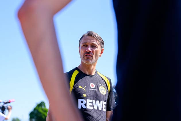 14.07.2026: Bundesliga, Borussia Dortmund öffentliches Training, Saisonstart 2026 2027 in Dortmund Trainer Niko Kovac (Borussia Dortmund) spricht mit den Medien. *** July 14, 2026: Bundesliga, Borussia Dortmund open practice, start of the 2026–2027 season in Dortmund; Coach Niko Kovac of Borussia Dortmund speaks with the media Copyright: xDavidxInderliedx