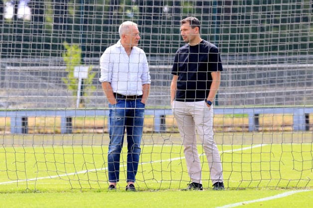 DEU, DFL, 2. FBL Hertha BSC, Training, 15.07.2026, Sportforum, Berlin, DEU, DFL, 2. FBL Hertha BSC, Training, Dr. Peter Goerlich - Geschaeftsfuehrung, Benjamin Weber (Sportdirektor, Hertha BSC Berlin), DFL - regulations prohibit any use of Photographs as image sequences and or quasi-video Berlin Sportforum Berlin Deutschland *** GER, DFL, 2nd Bundesliga Hertha BSC, Training, July 15, 2026, Sportforum, Berlin, GER, DFL, 2nd Bundesliga Hertha BSC, Training, Dr. Peter Goerlich, CEO, Benjamin Weber, Sporting Director, Hertha BSC Berlin, DFL regulations prohibit any use of photographs as image sequences and or quasi-video. Berlin Sportforum, Berlin, Germany Copyright: xNordphotox xEnglerx