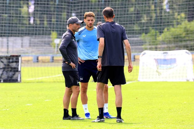 DEU, DFL, 2. FBL Hertha BSC, Training, 15.07.2026, Sportforum, Berlin, DEU, DFL, 2. FBL Hertha BSC, Training, Cheftrainer Stefan Leitl (Hertha BSC Berlin), Co-Trainer Andre Mijatovic (Hertha BSC Berlin), Marton Dardai (Hertha BSC Berlin 31) DFL - regulations prohibit any use of Photographs as image sequences and or quasi-video Berlin Sportforum Berlin Deutschland *** GER, DFL, 2nd Bundesliga Hertha BSC, Training, July 15, 2026, Sportforum, Berlin, GER, DFL, 2nd Bundesliga Hertha BSC, Training, Head Coach Stefan Leitl, Hertha BSC Berlin; Assistant Coach Andre Mijatovic, Hertha BSC Berlin; Marton Dardai, Hertha BSC Berlin. 31. DFL regulations prohibit any use of photographs as image sequences and or quasi-video. Berlin Sportforum, Berlin, Germany Copyright: xNordphotox xEnglerx
