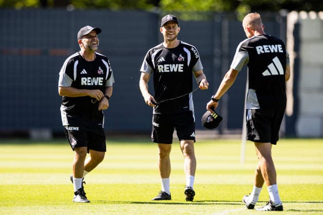 COLOGNE, GERMANY - JULY 15: Evangelos Sbonias(Assistant Coach 1. FC Koeln), Rene Wagner (Head Coach 1. FC Koeln) and Kevin McKenna (Assistant Coach 1. FC Koeln) laughing during a training session of season 2026 27 at Geissbockheim on July 15, 2026 in Cologne, Germany. North Rhine Westphalia Germany Copyright: xSteffiexWunderlx