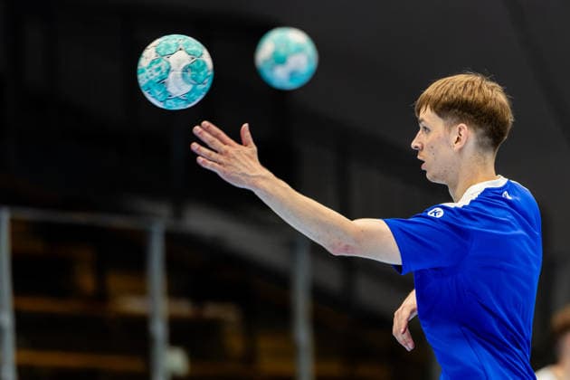 15.07.2026, GER, Handball, Maenner, Saison 26 27, Opel 1.Handballbundesligal, ThSV Eisenach Trainingsauftakt Marten Hendryk Elwert 99817 Eisenach Werner-Assmann-Halle Am Sportp Thueringen Deutschland *** July 15, 2026, GER, Handball, Men, 2026–2027 Season, Opel 1 Handball Bundesliga, ThSV Eisenach Season Kickoff, Marten Hendryk Elwert, 99817 Eisenach, Werner Assmann Hall, Am Sportp, Thuringia, Germany