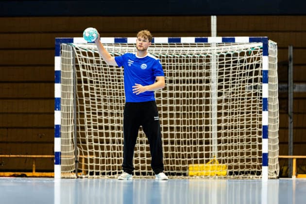 15.07.2026, GER, Handball, Maenner, Saison 26 27, Opel 1.Handballbundesligal, ThSV Eisenach Trainingsauftakt David More (ThSV Eisenach,15) 99817 Eisenach Werner-Assmann-Halle Am Sportp Thueringen Deutschland *** July 15, 2026, GER, Handball, Men, Season 26–27, Opel 1 Handball Bundesliga, ThSV Eisenach Season Opener with David More, ThSV Eisenach, 15 99817 Eisenach, Werner Assmann Hall, Am Sportpark, Thuringia, Germany