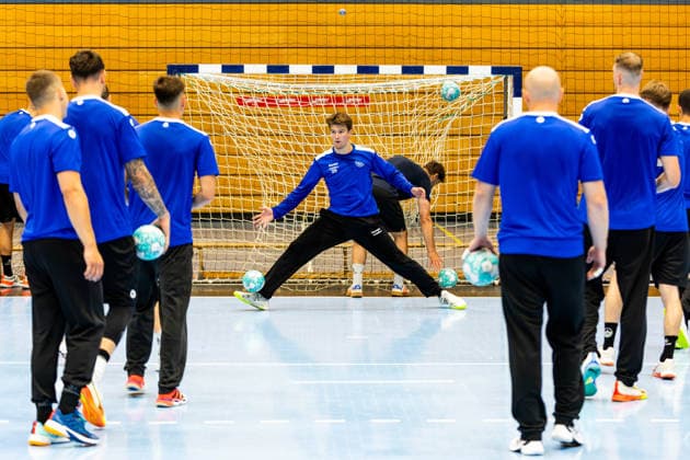 15.07.2026, GER, Handball, Maenner, Saison 26 27, Opel 1.Handballbundesligal, ThSV Eisenach Trainingsauftakt Mats Gruppe (ThSV Eisenach, 25) 99817 Eisenach Werner-Assmann-Halle Am Sportp Thueringen Deutschland *** July 15, 2026, GER, Handball, Men, Season 26–27, Opel 1 Handball Bundesliga, ThSV Eisenach Season Opener, Mats Group, ThSV Eisenach, 25 99817 Eisenach, Werner Assmann Hall, Am Sportpark, Thuringia, Germany