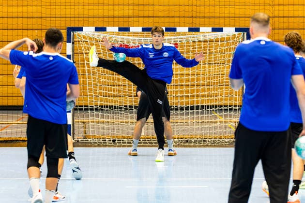 15.07.2026, GER, Handball, Maenner, Saison 26 27, Opel 1.Handballbundesligal, ThSV Eisenach Trainingsauftakt Mats Gruppe (ThSV Eisenach, 25) 99817 Eisenach Werner-Assmann-Halle Am Sportp Thueringen Deutschland *** July 15, 2026, GER, Handball, Men, Season 26–27, Opel 1 Handball Bundesliga, ThSV Eisenach Season Opener, Mats Group, ThSV Eisenach, 25 99817 Eisenach, Werner Assmann Hall, Am Sportpark, Thuringia, Germany