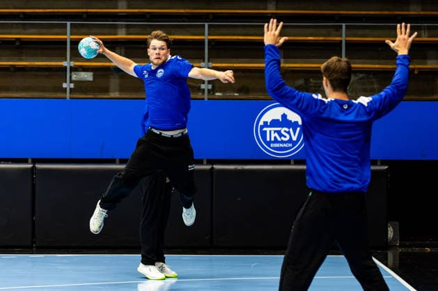 15.07.2026, GER, Handball, Maenner, Saison 26 27, Opel 1.Handballbundesligal, ThSV Eisenach Trainingsauftakt David More (ThSV Eisenach,15) 99817 Eisenach Werner-Assmann-Halle Am Sportp Thueringen Deutschland *** July 15, 2026, GER, Handball, Men, 2026–2027 Season, Opel 1 Handball Bundesliga, ThSV Eisenach Season Opener with David More, ThSV Eisenach, 15 99817 Eisenach, Werner Assmann Hall, Am Sportpark, Thuringia, Germany