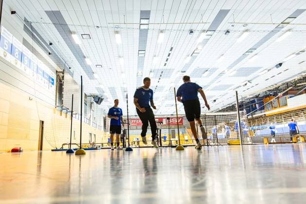 15.07.2026, GER, Handball, Maenner, Saison 26 27, Opel 1.Handballbundesligal, ThSV Eisenach Trainingsauftakt Elias Scholte (ThSV Eisenach, 4), Bastian Freitag (ThSV Eisenach, 20) 99817 Eisenach Werner-Assmann-Halle Am Sportp Thueringen Deutschland *** July 15, 2026, GER, Handball, Men, Season 26–27, Opel 1 Handball Bundesliga, ThSV Eisenach Starts Training: Elias Scholte (ThSV Eisenach), 4; Bastian Freitag (ThSV Eisenach), 20 99817 Eisenach, Werner Assmann Hall, Am Sportpark, Thuringia, Germany