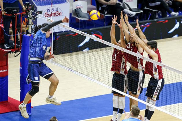 Germany v Slovenia - Men s Volleyball Nations League BELGRADE, SERBIA - JULY 15: Players of Slovenia compete against players of Germany during the Men s Volleyball Nations League match between Germany and Slovenia on July 15, 2026 in Belgrade, Serbia. Filip Stevanovic Anadolu Belgrade Serbia. Editorial use only. Please get in touch for any other usage.  Copyright: x2026xAnadoluxFilipxStevanovicx