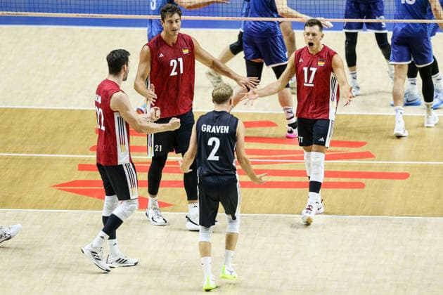 Germany v Slovenia - Men s Volleyball Nations League BELGRADE, SERBIA - JULY 15: Players of Germany react during the Men s Volleyball Nations League match between Germany and Slovenia on July 15, 2026 in Belgrade, Serbia. Filip Stevanovic Anadolu Belgrade Serbia. Editorial use only. Please get in touch for any other usage.  Copyright: x2026xAnadoluxFilipxStevanovicx