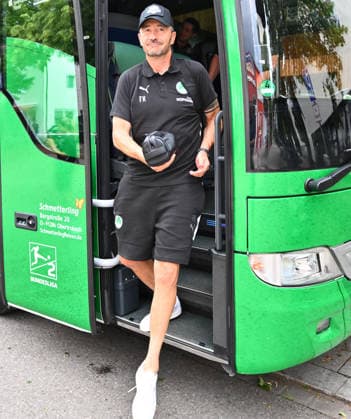 15.07.2026 - Fussball - 2. Bundesliga - Saison 2026 2027 - SpVgg Greuther Fürth Fuerth - Trainingslager Bad Wörishofen - - xwoxzix - Frank Kackert (Torwarttrainer SpVgg Greuther Fürth ) trifft ein *** July 15, 2026 Soccer 2. Bundesliga 2026–2027 Season SpVgg Greuther Fürth Fürth Training Camp in Bad Wörishofen xwoxzix Frank Kackert, goalkeeper coach for SpVgg Greuther Fürth, arrives