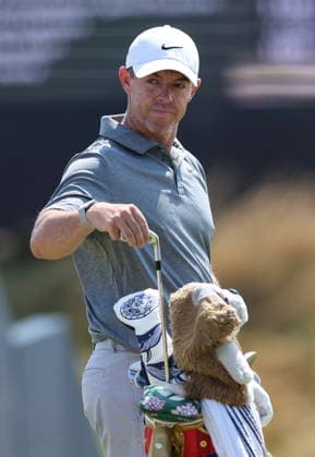 154th Open Golf Championships - Practice Day Rory McIlroy of Northern Ireland on the driving range during practice day at the British Open Golf Championships at Royal Birkdale in Southport, Britain, 15 July 2026. SOUTHPORT United Kingdom  Copyright: xADAMxVAUGHANx