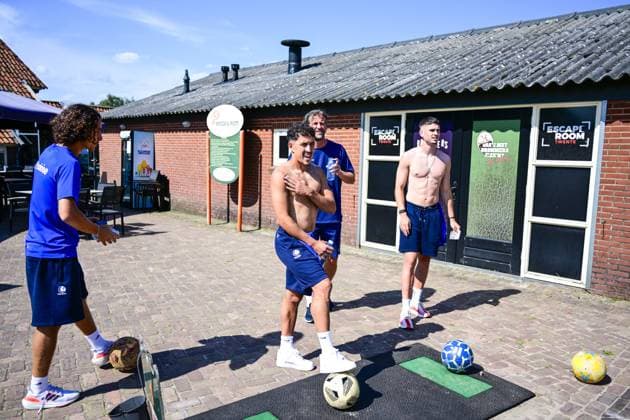 Gent s Abdelkahar Kadri, Gent s head coach Rik De Mil and Gent s Maksim Paskotsi pictured during a teambuilding activity at the summer training camp of Belgian first division soccer team KAA Gent in De Lutte, Losser, the Netherlands on Wednesday 15 July 2026, to prepare for the upcoming 2026-2027 season. TOM GOYVAERTS TomxGoyvaerts  x181185980x