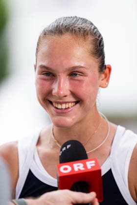 TENNIS - WTA, Tennis Damen Generali Open Ladies Kitzbuehel KITZBUEHEL,AUSTRIA,15.JUL.26 - TENNIS - WTA Tour, Generali Open Ladies Kitzbuehel. Image shows Erika Andreeva (RUS) during an ORF interview.  GEPAxpictures xJulioxArellano