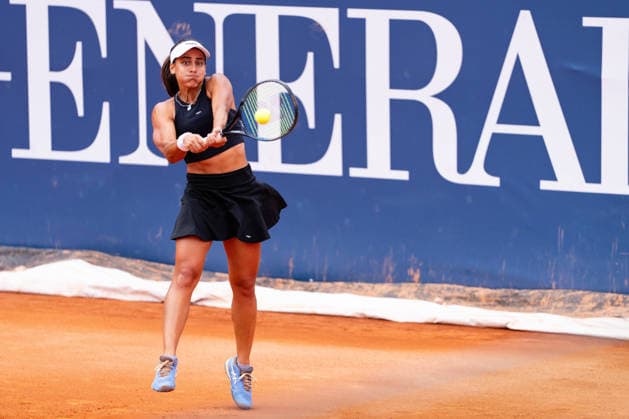 TENNIS - WTA, Tennis Damen Generali Open Ladies Kitzbuehel KITZBUEHEL,AUSTRIA,15.JUL.26 - TENNIS - WTA Tour, Generali Open Ladies Kitzbuehel. Image shows Maria Lourdes Carle (ARG).  GEPAxpictures xJulioxArellano