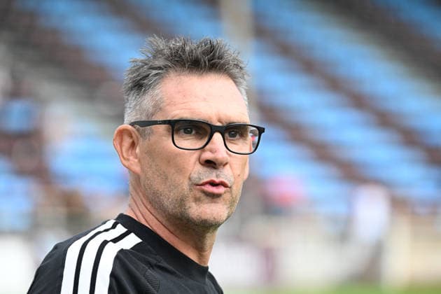 Football : Olympique Lyonnais and Servette FC Geneve - Friendly football match - 15 07 2026 Jocelyn GOURVENNEC coach of Servette Geneve during the Friendly football match between Olympique Lyonnais and Servette FC Geneve at Pierre RAJON Stadium Bourgoin Jallieu on July 15 2026 , France BOURGOIN JALLIEUFrance  Copyright: xMouradxAllilix