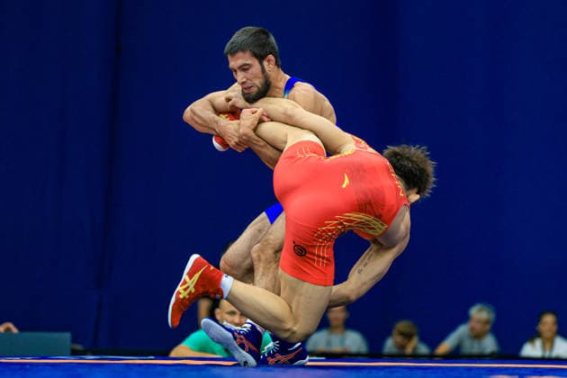 Wrestling Ranking Series Polyak & Janos & Istvan Memorial 65kg FS - Shamil Alievich Mamedov (BUL) df. Xuexian Ou (CHN) *** Wrestling Ranking Series: Janos Istvan Polyak Memorial, 65 kg Freestyle: Shamil Alievich Mamedov (BUL) def. Xuexian Ou (CHN) Copyright: xUnitedxWorldxWrestlingx xAmirrezx United World Wrestling Kadir C