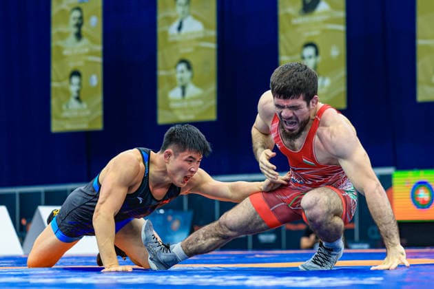 Wrestling Ranking Series Polyak & Janos & Istvan Memorial 74kg FS - Feng Lu (CHN) df. Murad Kuramagomedov (HUN) *** Wrestling Ranking Series: Janos Istvan Polyak Memorial, 74 kg Freestyle: Feng Lu (CHN) def. Murad Kuramagomedov (HUN) Copyright: xUnitedxWorldxWrestlingx xAmirrezx United World Wrestling Kadir C