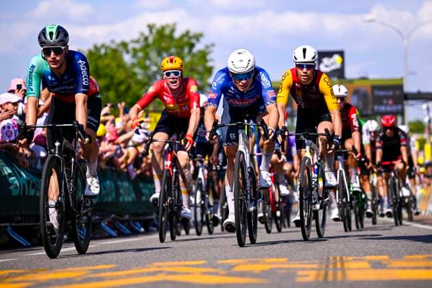 Tour de France 2026 Stage 11 NEVERS, FRANCE - JULY 15 : Kooij Olav (NED) of Decathlon CMA CGM Team, Philipsen Jasper (BEL) of Alpecin Premier Techa at the finish line during stage 11 of the 113rd edition of Tour de France an UCI World Tour 2.UWT cycling road race stage for Men Elite of 161 km with start in Vichy and finish in Nevers on July 15, 2026 in Nevers, France, 15 07 2026 Nevers France  Copyright: xTomasxSiskx