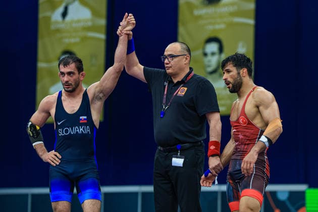 Wrestling Ranking Series Polyak & Janos & Istvan Memorial 74kg FS - Taimuraz Salkazanov (SVK) df. Cuneyt Budak (TUR) *** Wrestling Ranking Series: Janos Istvan Polyak Memorial, 74 kg Freestyle: Taimuraz Salkazanov (SVK) defeated Cuneyt Budak (TUR) Copyright: xUnitedxWorldxWrestlingx xAmirrezx United World Wrestling Kadir C