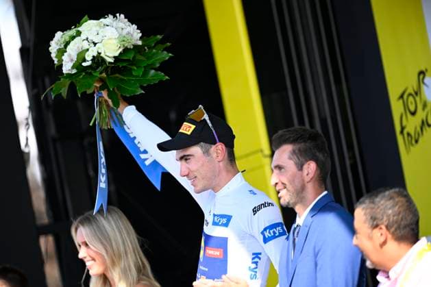 Tour de France 2026 Stage 11 NEVERS, FRANCE - JULY 15 : Ayuso Juan (ESP) of Lidl Trek on the podium wearing the white jersey during stage 11 of the 113rd edition of Tour de France an UCI World Tour 2.UWT cycling road race stage for Men Elite of 161 km with start in Vichy and finish in Nevers on July 15, 2026 in Nevers, France, 15 07 2026 Nevers France  Copyright: xTomasxSiskx