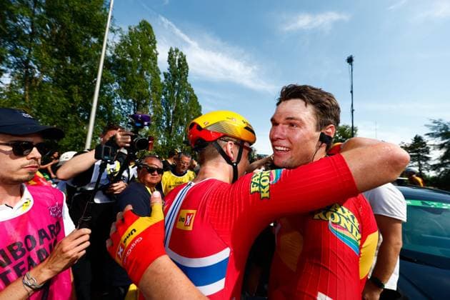 Norwegian Soren Waerenskjold of Uno-X Mobility celebrates after winning the stage 11 of the 2026 Tour de France cycling race, a stage of 161km from Vichy to Nevers, on Wednesday 15 July 2026. The 113th edition of the Tour de France starts on Saturday 4 July in Barcelona, Spain, and will finish in Paris, France on the 26th of July. POOLxLUCAxBETTINI  x181191476x