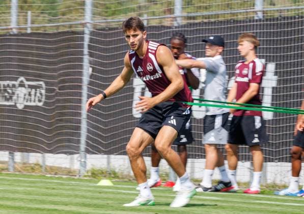 15.07.2026 - Fussball - 2. Fussball - Bundesliga - Saison 2026 2027 - 1. FC Nürnberg Nuernberg FCN ( Club ) - Training - Sportfoto Zink DaMa - xdaxmax - Adam Markhiev (6, 1. FC Nürnberg FCN ) wärmt sich auf *** July 15, 2026 Soccer 2 Bundesliga 2026–2027 Season 1 FC Nürnberg Nuremberg FCN Club Training Sports Photo Zink DaMa xdaxmax Adam Markhiev 6, 1 FC Nürnberg FCN warming up