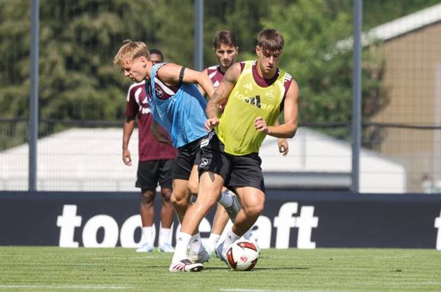 15.07.2026 - Fussball - 2. Fussball - Bundesliga - Saison 2026 2027 - 1. FC Nürnberg Nuernberg FCN ( Club ) - Training - Sportfoto Zink DaMa - xdaxmax - Tim Janisch (32, 1. FC Nürnberg FCN ) Javier Fernandez (8, 1. FC Nürnberg FCN ) *** July 15, 2026 Soccer 2 Bundesliga 2026–2027 Season 1 FC Nuremberg FCN Club Training Sports Photo Zink DaMa xdaxmax Tim Janisch 32, 1 FC Nuremberg FCN Javier Fernandez 8, 1 FC Nuremberg FCN