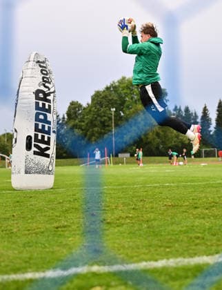 15.07.2026 - Fussball - 2. Bundesliga - Saison 2026 2027 - SpVgg Greuther Fürth Fuerth - Trainingslager Bad Wörishofen - - xwoxzix - Silas Prüfrock (43, SpVgg Greuther Fürth ) *** July 15, 2026 Soccer 2. Bundesliga 2026–2027 Season SpVgg Greuther Fürth Fürth Training Camp in Bad Wörishofen xwoxzix Silas Prüfrock 43, SpVgg Greuther Fürth