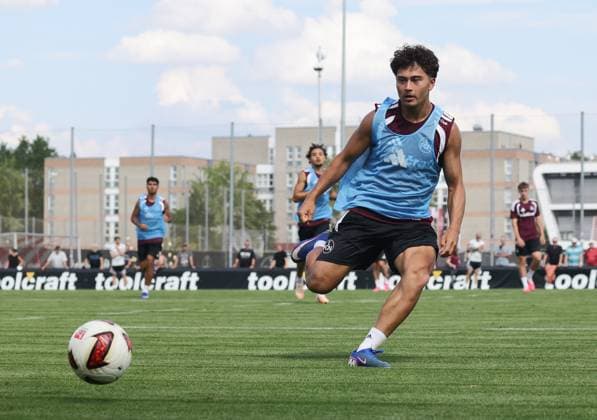 15.07.2026 - Fussball - 2. Fussball - Bundesliga - Saison 2026 2027 - 1. FC Nürnberg Nuernberg FCN ( Club ) - Training - Sportfoto Zink DaMa - xdaxmax - Justin von der Hitz (27, 1. FC Nürnberg FCN ) *** July 15, 2026 Soccer 2 Bundesliga 2026–2027 Season 1 FC Nürnberg Nuremberg FCN Club Training Sports Photo Zink DaMa xdaxmax Justin von der Hitz 27, 1 FC Nürnberg FCN